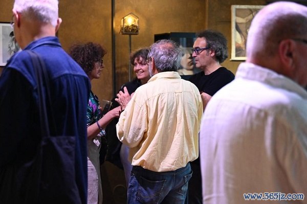 “Nel Mezzo”：第三届意大利现代艺术交流展于佛罗伦萨追究开幕