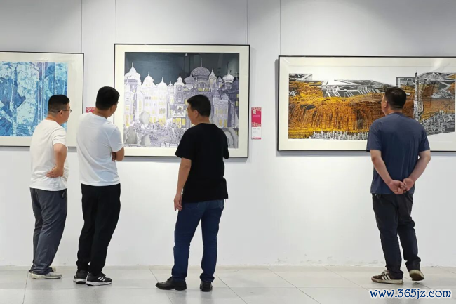 由中国文促会等专揽的“如歌的行板·第三届寰宇女画家版画作品邀请展”巡展首站在上海认真揭幕
