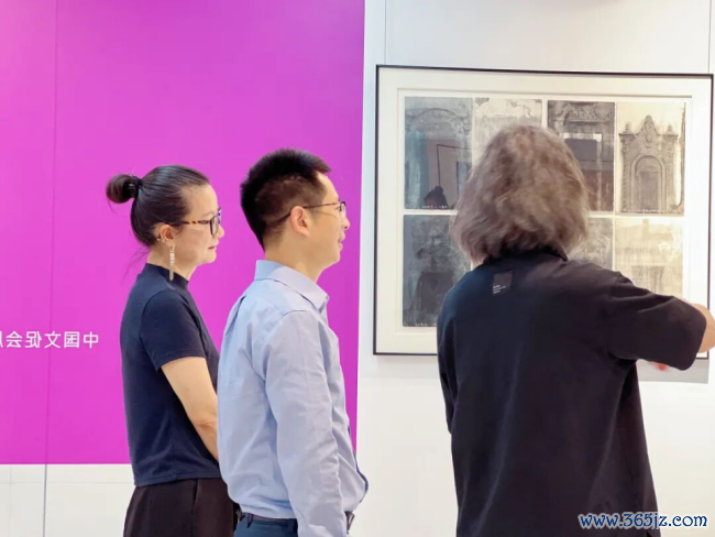 由中国文促会等专揽的“如歌的行板·第三届寰宇女画家版画作品邀请展”巡展首站在上海认真揭幕